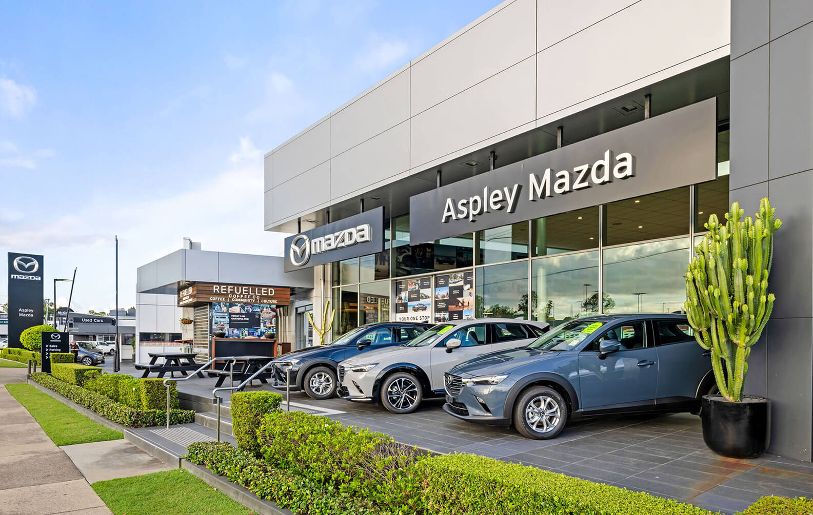 Sculptform Aspley Mazda building Exterior