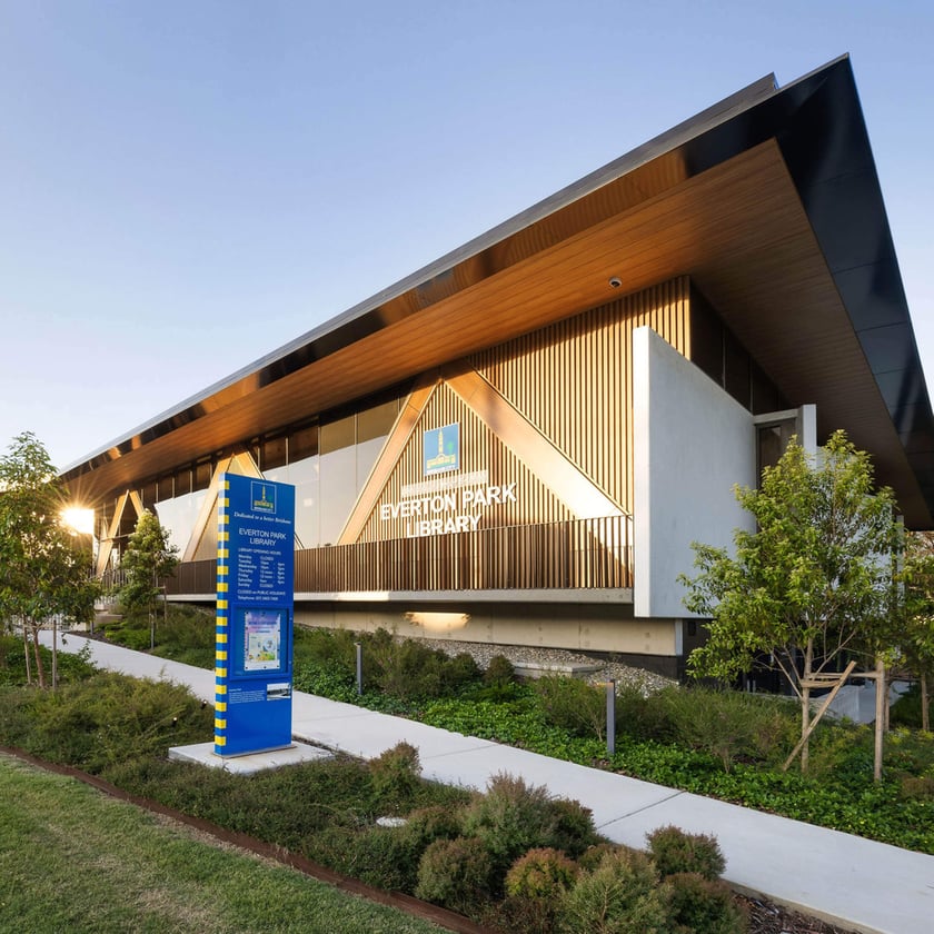 Everton_Cladding_Social Tiles