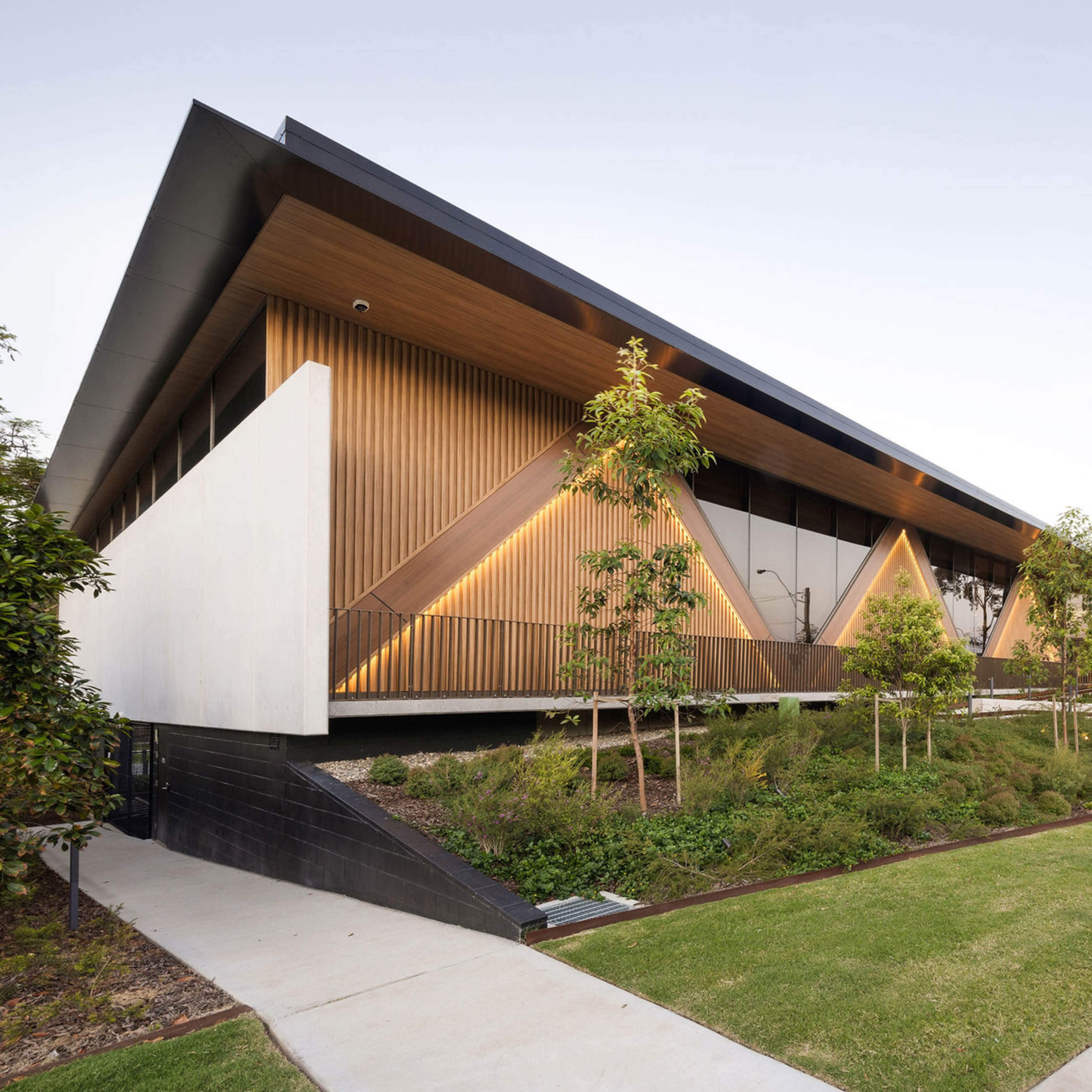 Everton_Cladding_Social Tiles3