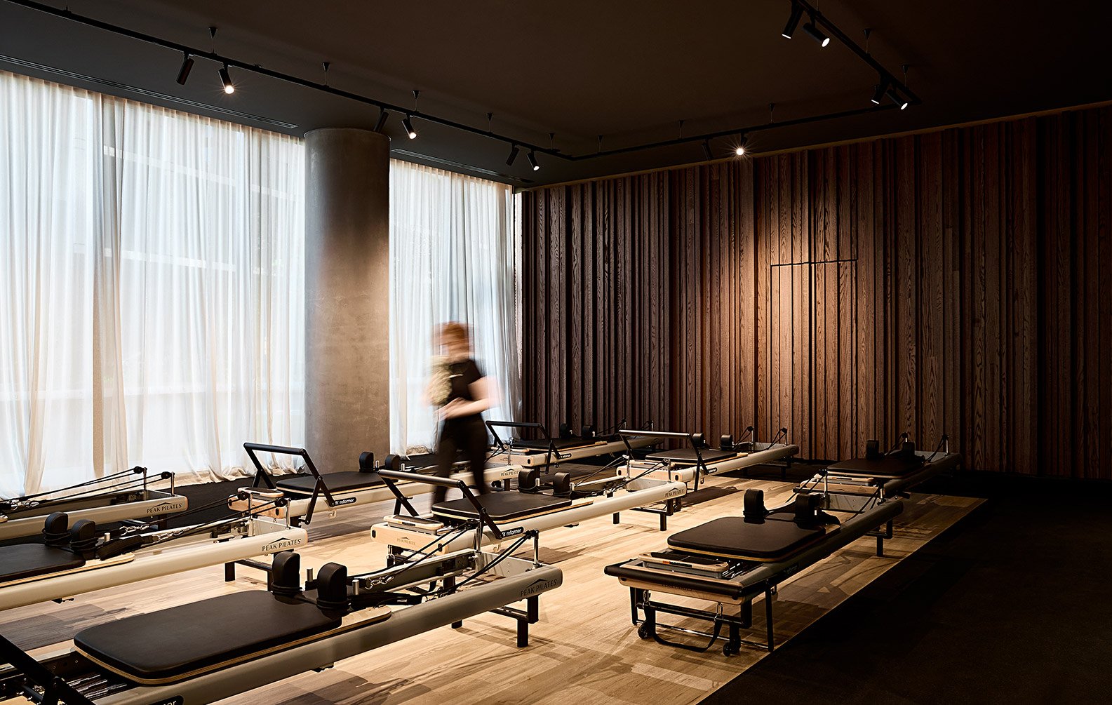 Home Docklands Sculptfom Feature Wall Gym