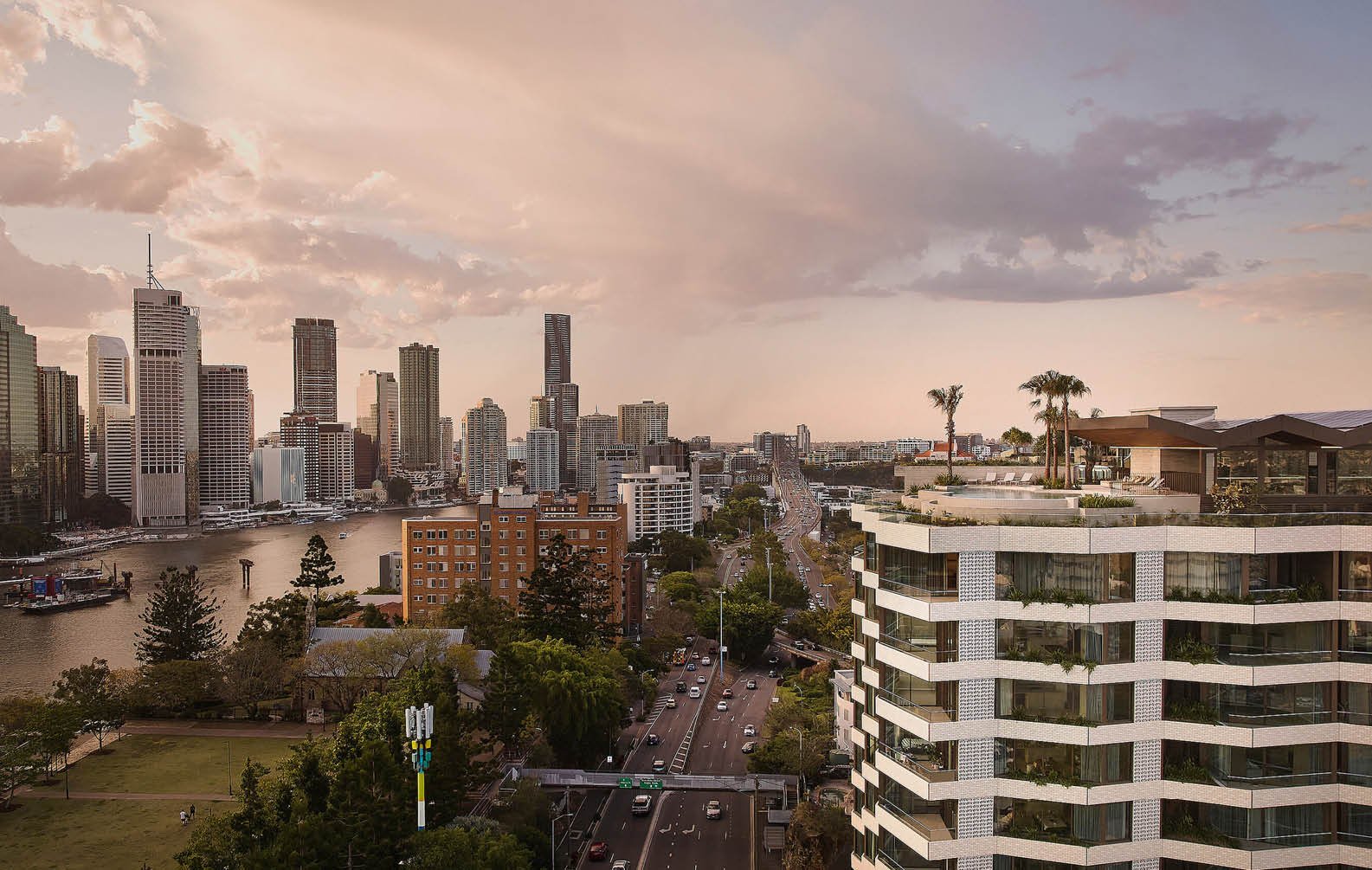 sawtooth-soffits-at-riviere_03