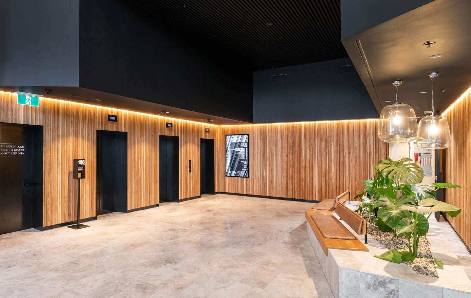 timber-feature-walls-of-488-queen-street_08